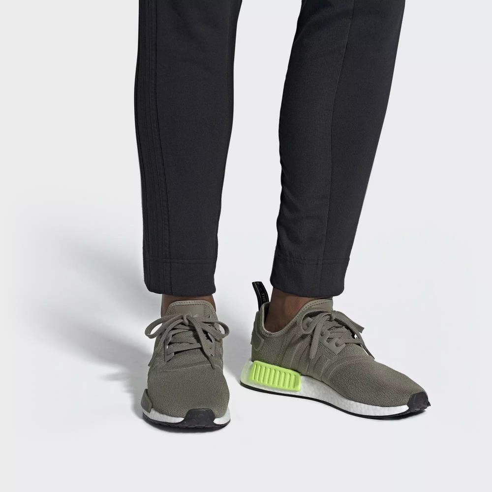 Adidas NMD R1 Tenis Verdes Para Hombre (MX-83192)